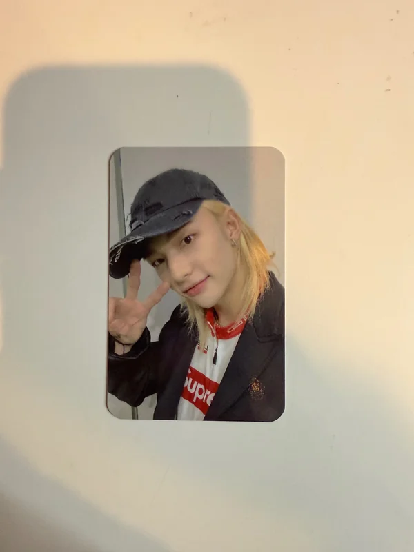 Stray kids hyunjin in life withfans yzy pob