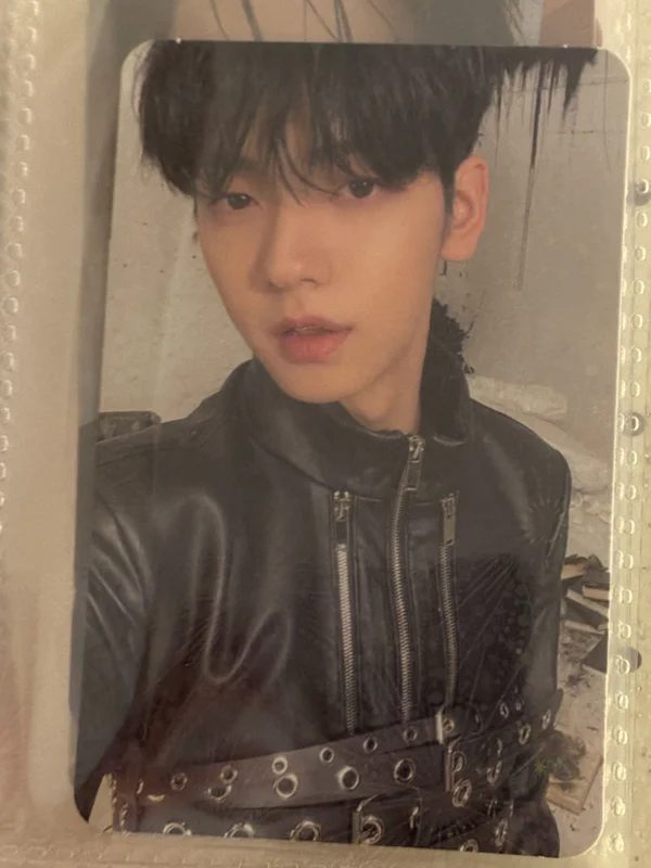 SuperM BAEKHYUN 'Super One' Photocard | Sold by strawberryluv1