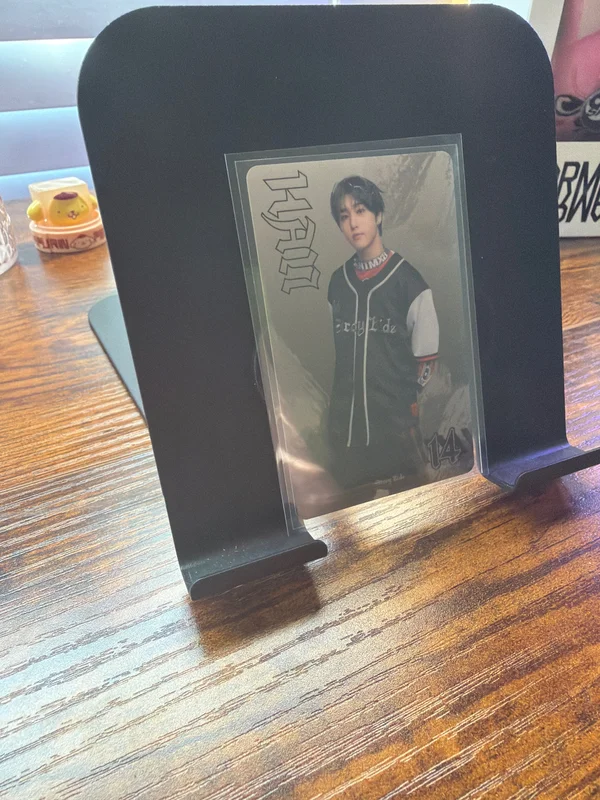 Stray Kids World Tour dominATE JAPAN POPUP STORE RANDOM PHOTO CARD