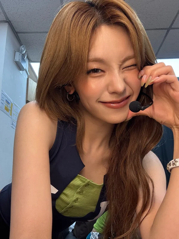 strawberryyeji