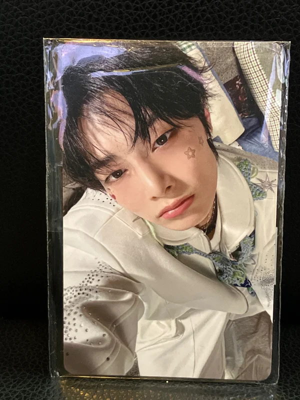 Stray Kids 6TH FANMEETING STAY in Our Little House REWARD