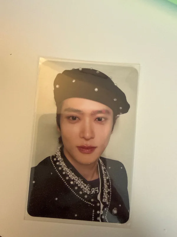 Fact Check Chandelier Ver.