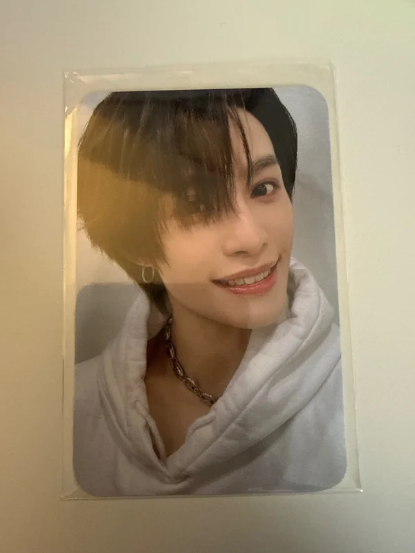 FREQUENCY RANDOM ACRYLIC KEY RING