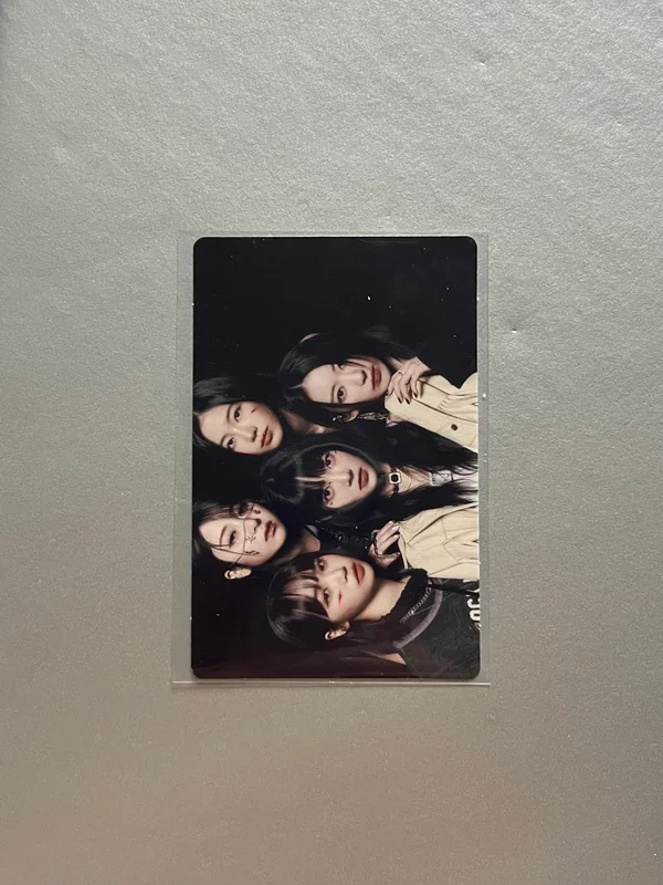 UNFORGIVEN Weverse US Exclusive Unit Group