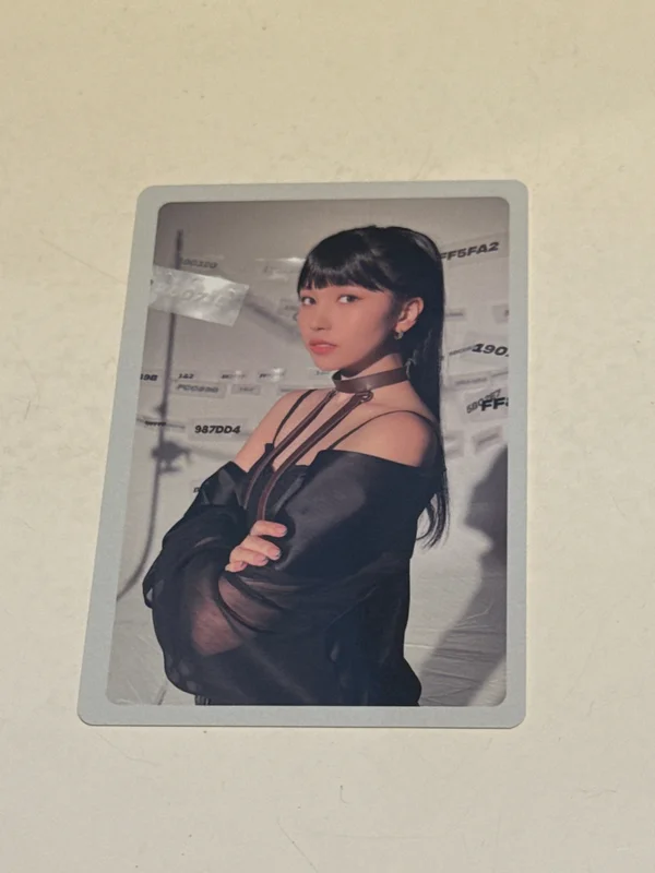 BETWEEN 1&2 PHOTOCARD SET