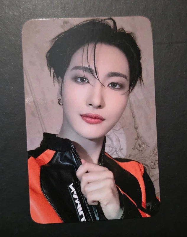 THE WORLD EP.2 : OUTLAW EVERLINE