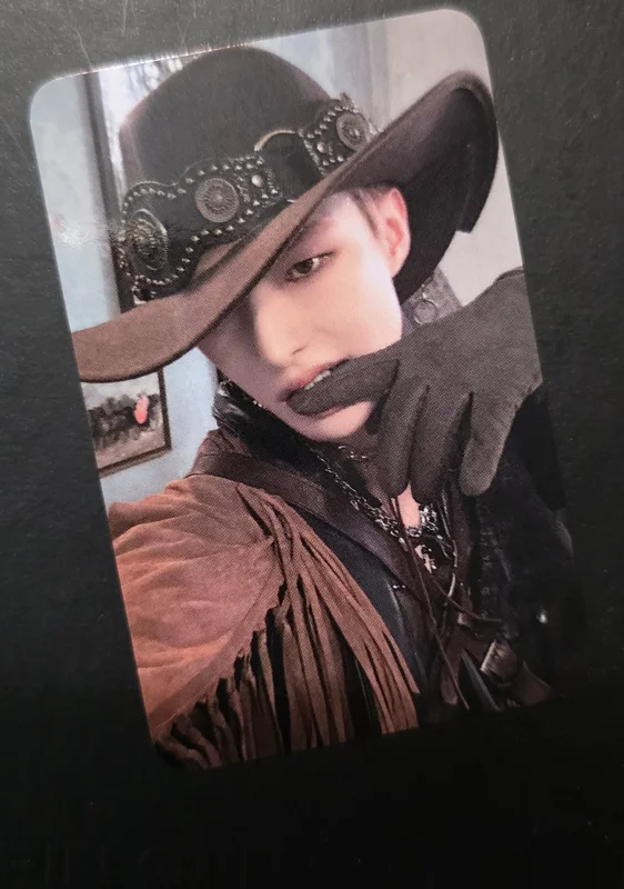 Pocamarket, ATEEZ MINGI THE WORLD EP.2 : OUTLAW EVERLINE K-pop