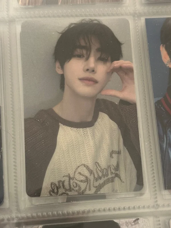 2024 Weverse Con Festival weverse Photo Card Booth