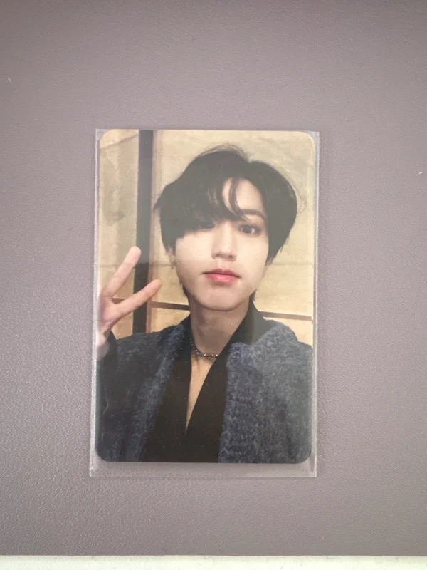 stray kids スキズ ハン han 5star サノク トレカ 値下げ中 Stray Kids HAN '(5-STAR)' Photocard | Sold by sunny_sells | Used
