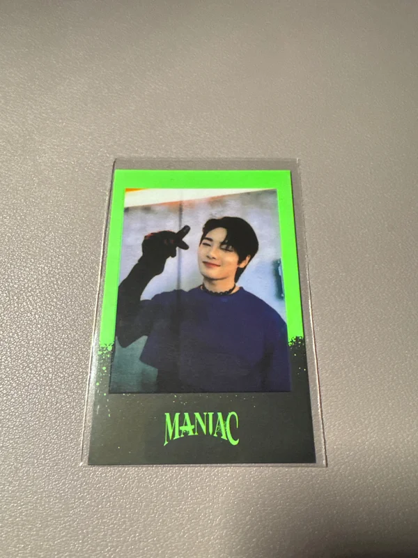 Stray Kids 2nd World Tour MANIAC in Seoul SKZ MERCH PRE-ORDER SPECIAL GIFT