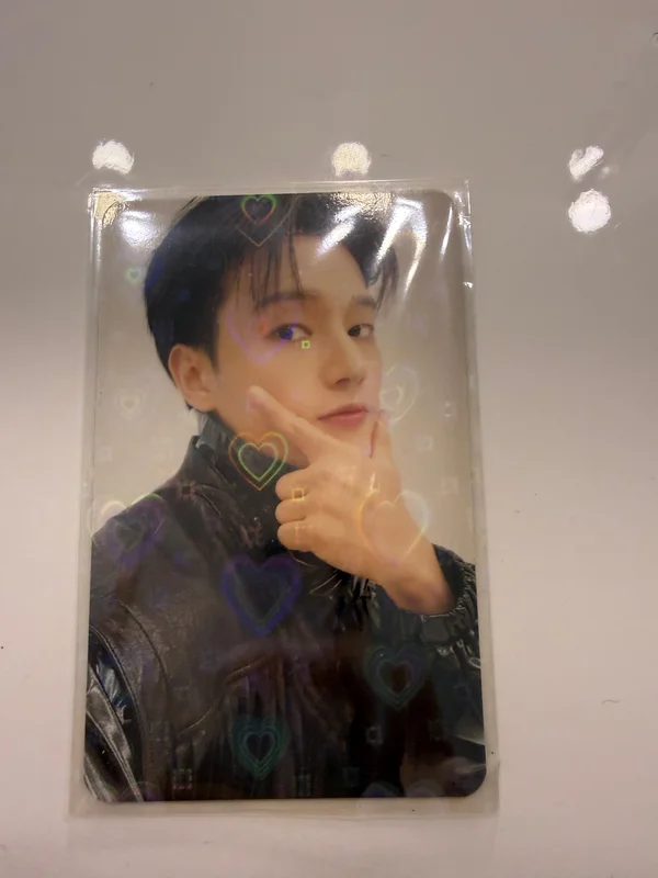 ATEEZ WORLD TOUR [TOWARDS THE LIGHT : WILL TO POWER] IN SEOUL STRAP MINI POUCH