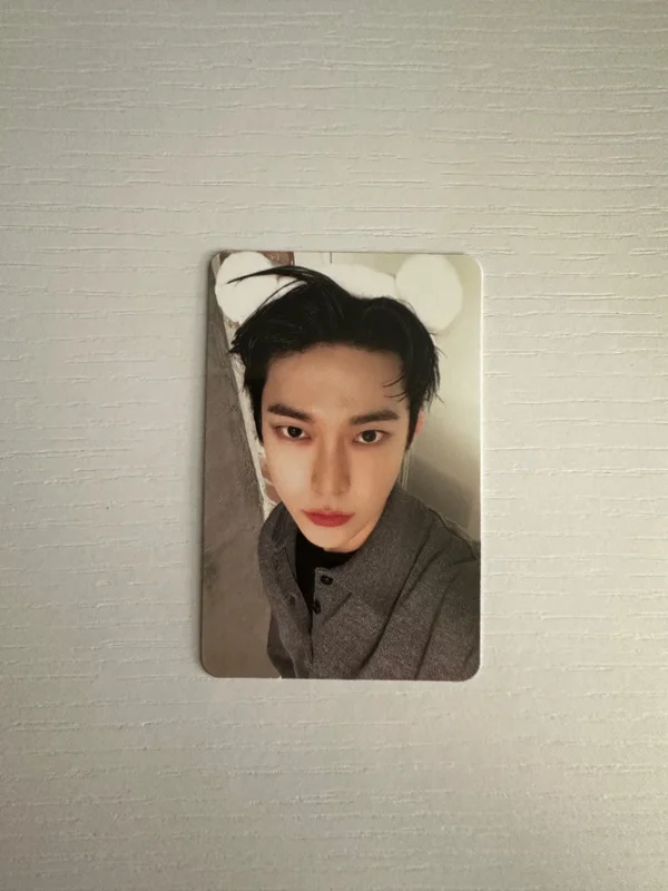 DOYOUNG 2023 PINK CHRISTMAS RANDOM PACK