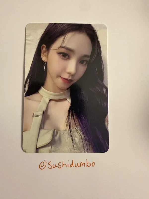 Girls Digipack Ver. US Exclusive