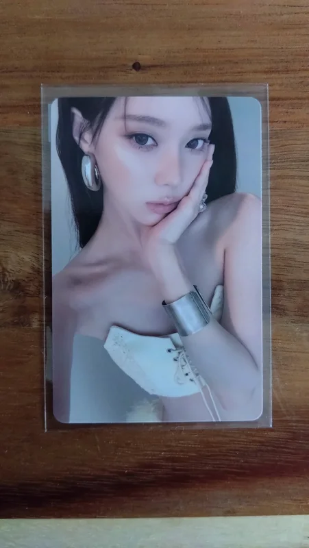 2025 aespa LIVE TOUR SYNK : aeXIS LINE RANDOM TRADING CARD SET X ver.
