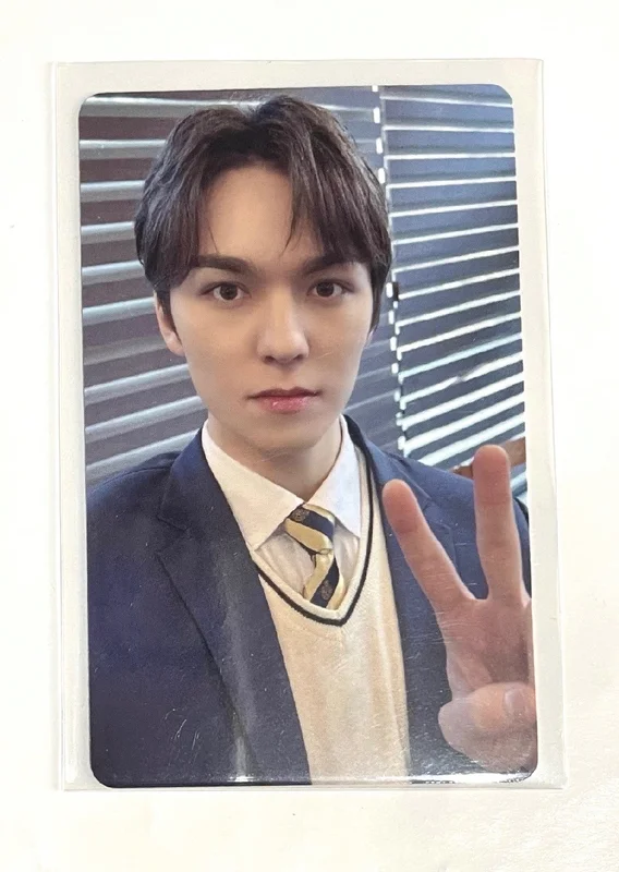 <SEVENTEEN-VERNON>FOLLOW AGAIN TO INCHEON Weverse Shop PICK-UP (ALBUM)
