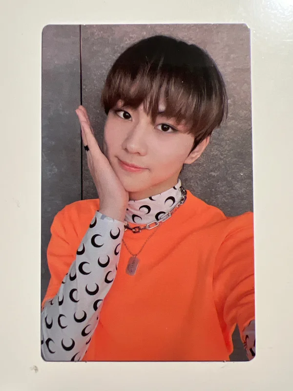 BORDER : CARNIVAL WEVERSE