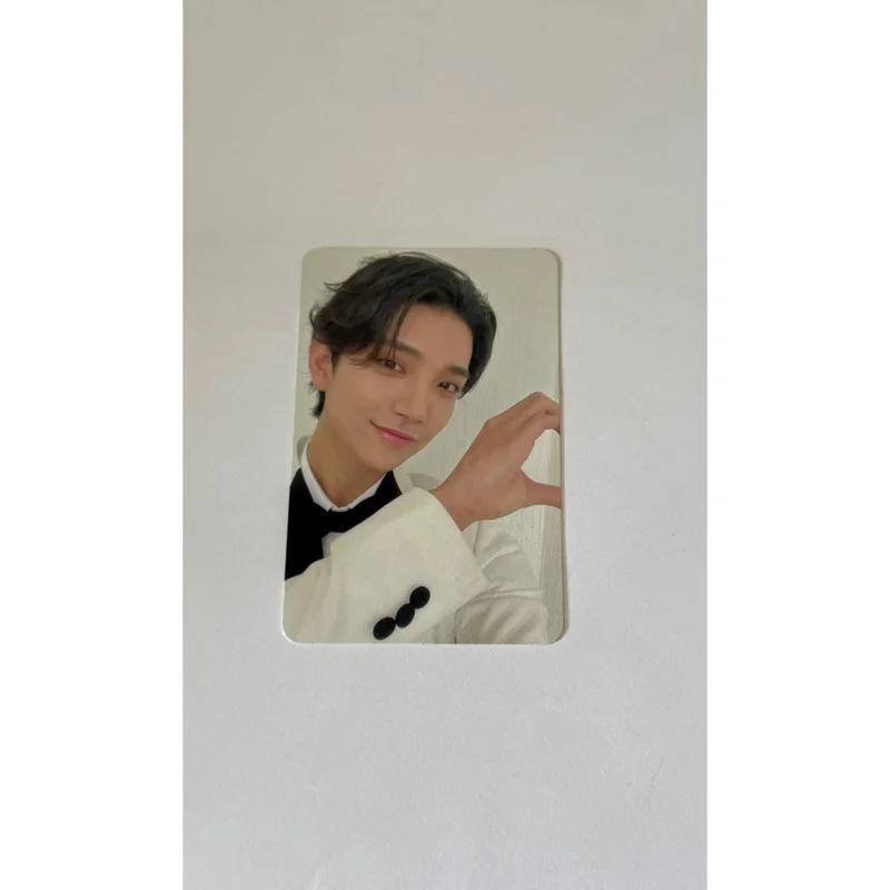 Seventeen JOSHUA 'SEVENTEEN FML CARAT Ver.' Photocard | Sold by
