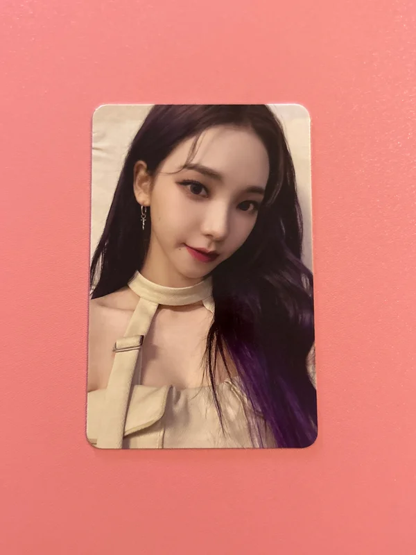 Girls Digipack Ver. US Exclusive