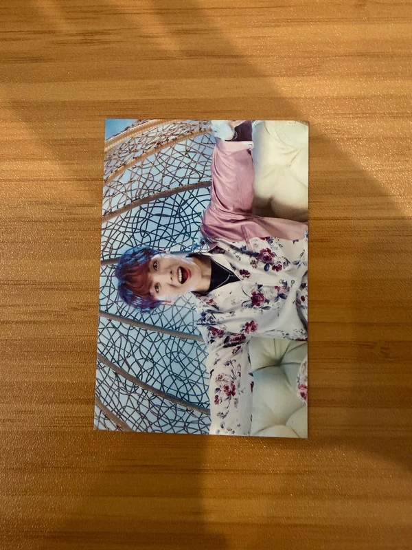2017 BTS LIVE TRILOGY EPISODE III THE WINGS TOUR in Japan MINI PHOTO CARD VER.2
