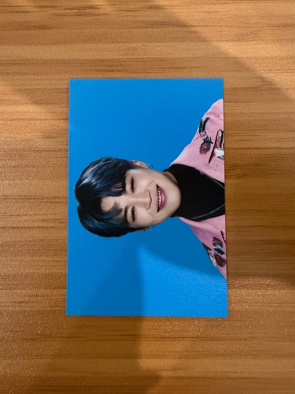 2017 BTS LIVE TRILOGY EPISODE III THE WINGS TOUR in Japan MINI PHOTO CARD VER.2
