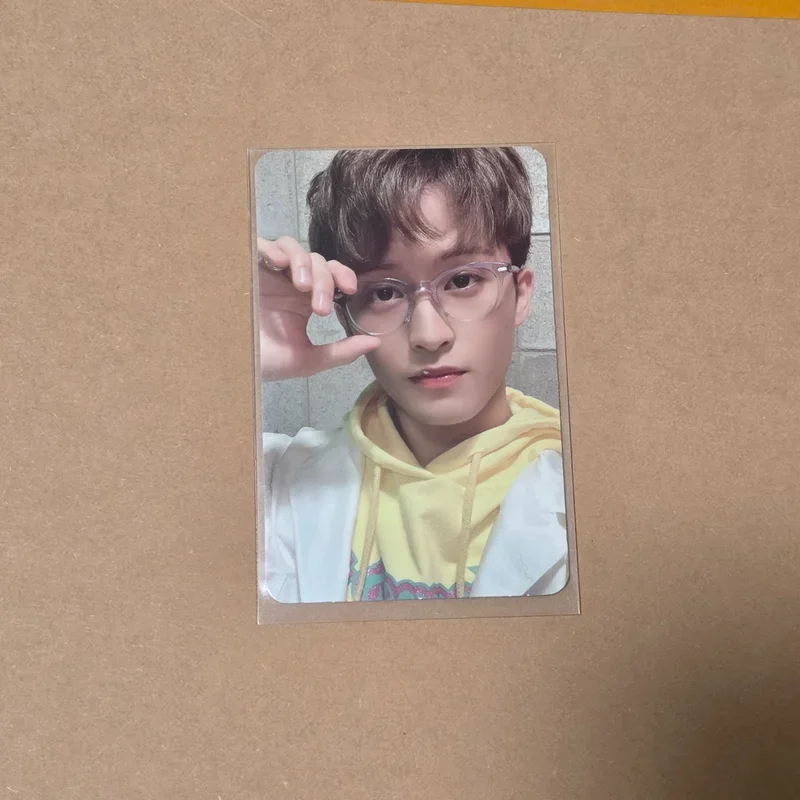 NCT DREAM TOUR THE DREAM SHOW 2 : In YOUR DREAM RANDOM TRADING CARD SET