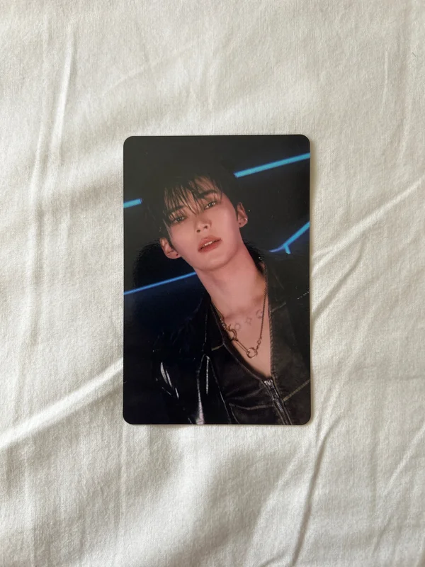 BLUE PARADISE TOWER RECORDS