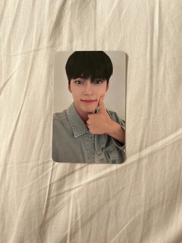 YOUTH IN THE SHADE DIGIPACK Ver. JUMP UP