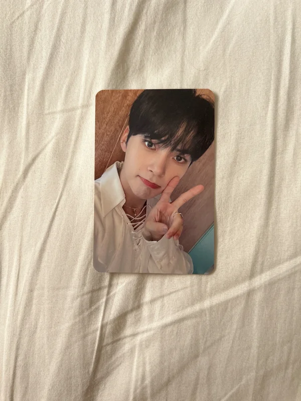 YOUTH IN THE SHADE DIGIPACK Ver. JUMP UP LUCKY DRAW