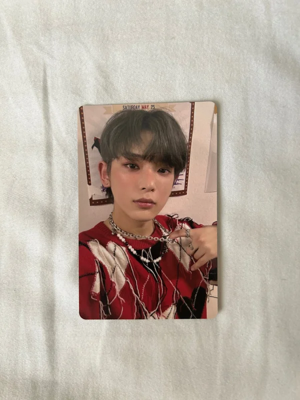 First Howling : NOW Weverse Shop JAPAN ver.