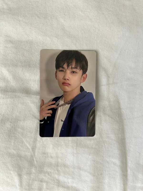 First Howling : NOW Weverse Shop JAPAN ver.