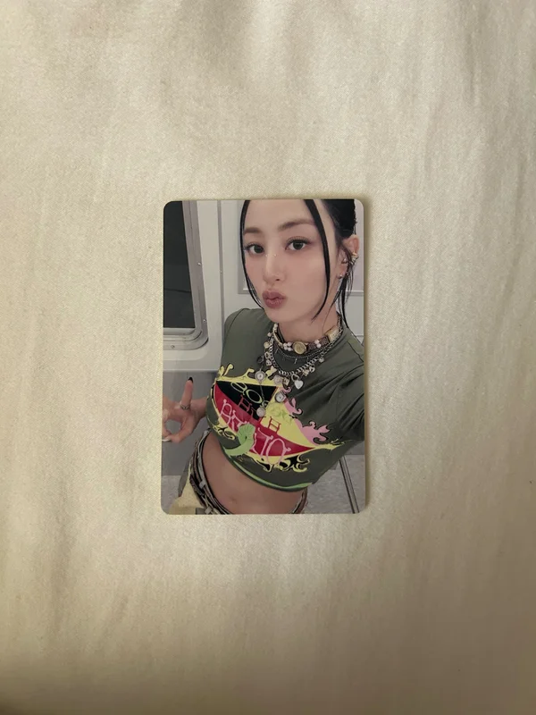 THIS IS FOR YIZHIYU