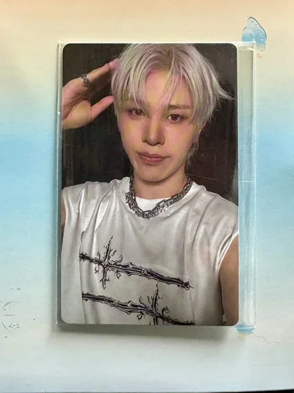 Junghwan Photocard TREASURE LOVE PULSE Weverse (Animals Ver.)