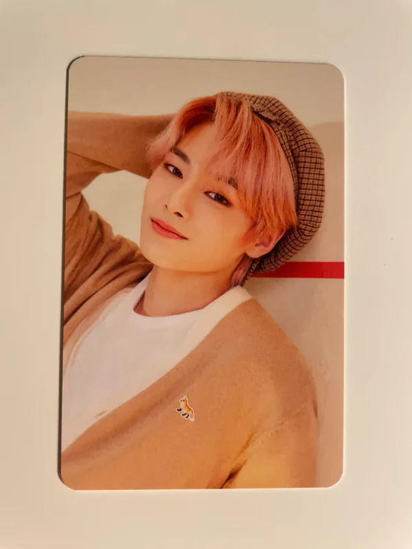 STRAYKIDS I.N: 2023 SEASON'S GREETINGS SKZ's Mini World