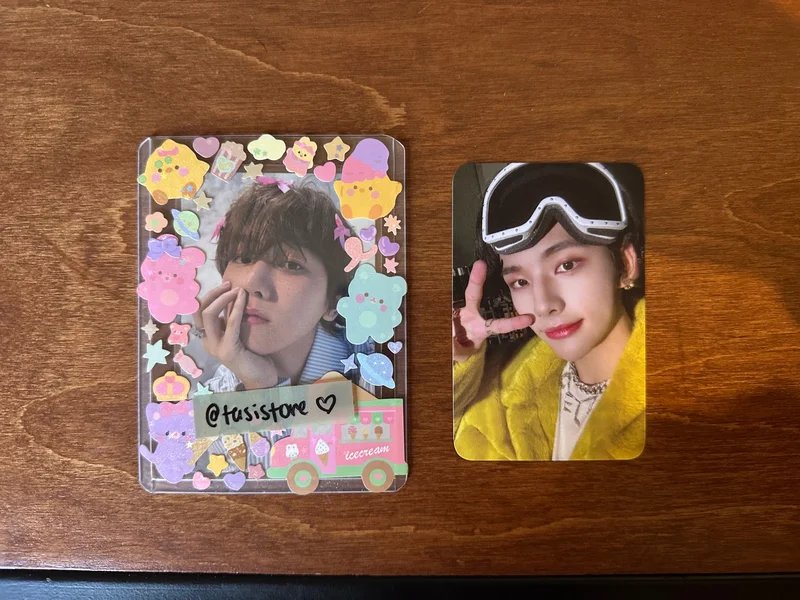 Hyunjin POB Christmas Evel Subk