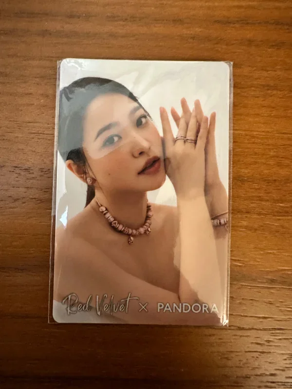 RED VELVET YERI PANDORA COLLECTION