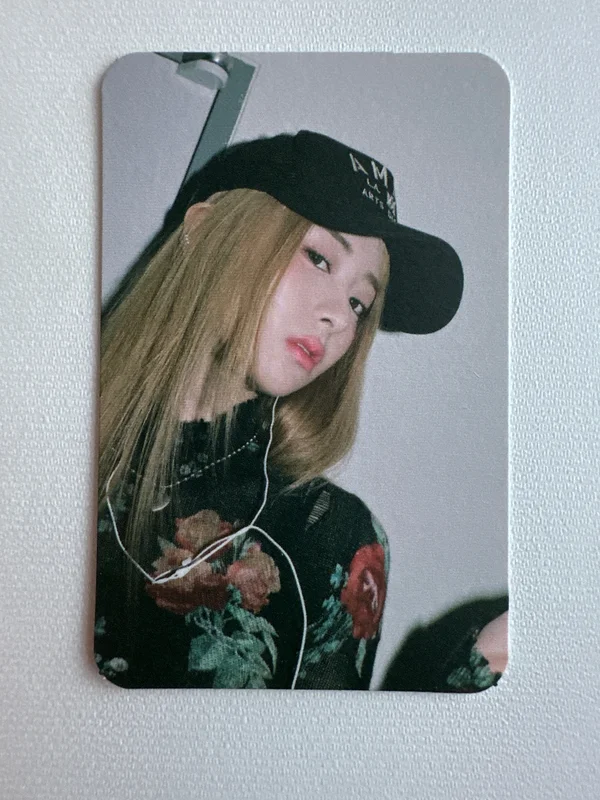 ANTIFRAGILE Weverse Albums Ver.