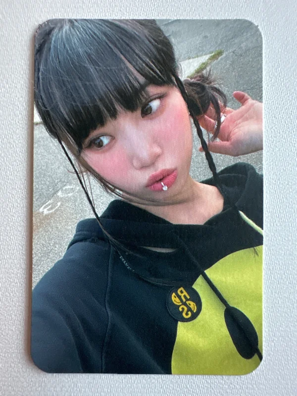 ANTIFRAGILE Weverse Albums Ver.