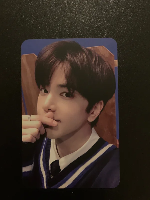 BLOOM BLOOM BROADCAST