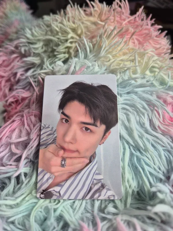 We on Fire WEVERSE LUCKY DRAW