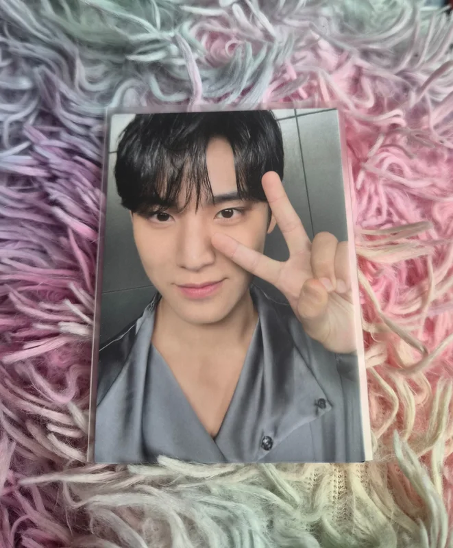 SEVENTEEN RIGHT HERE WORLD TOUR IN JAPAN PHOTO CARD