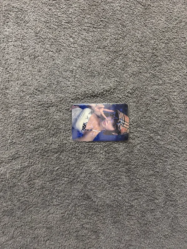 Chaewon crazy soundwave photocard