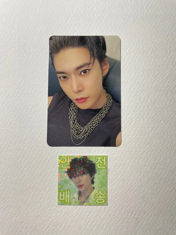 2 Baddies Photobook Ver. FASTER Ver.