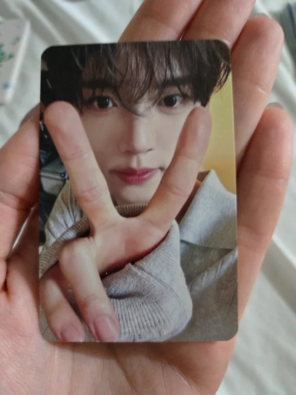 NEVER SAY NEVER DIGIPACK Ver. MAKESTAR LUCKY DRAW