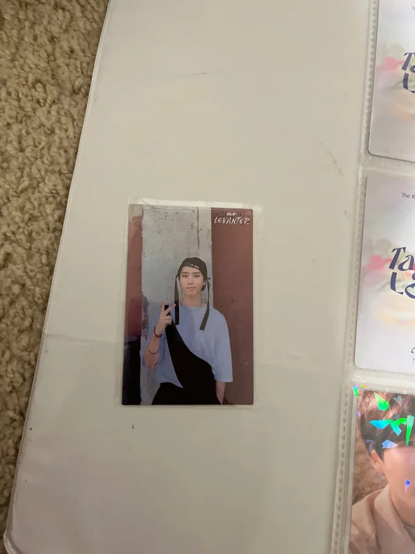 LEVANTER Stray kids han