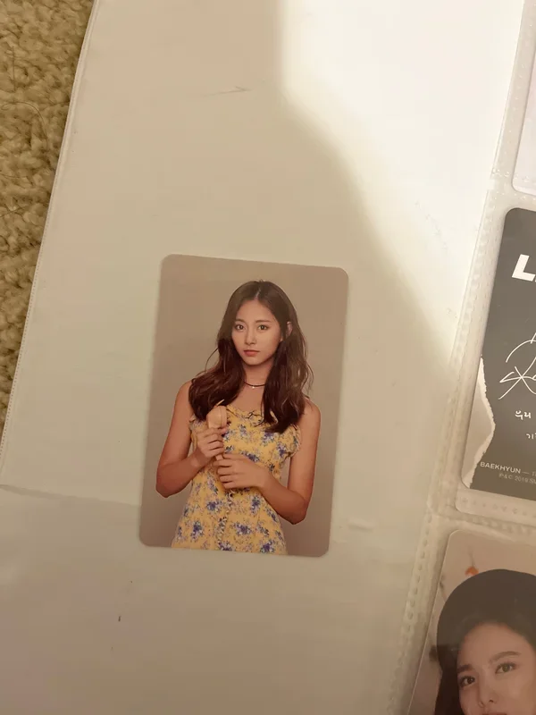 ONCE HALLOWEEN PHOTO CARD SET Tzuyu