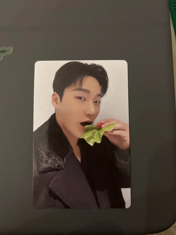 GOLDEN HOUR : Part.1 hello82 POP-UP Exclusive