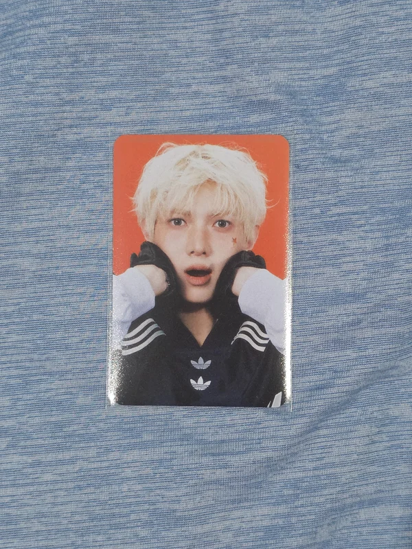 ATEEZ X ANITEEZ POP-UP STORE ANITEEZ IN COLOR RANDOM TRADING CARD