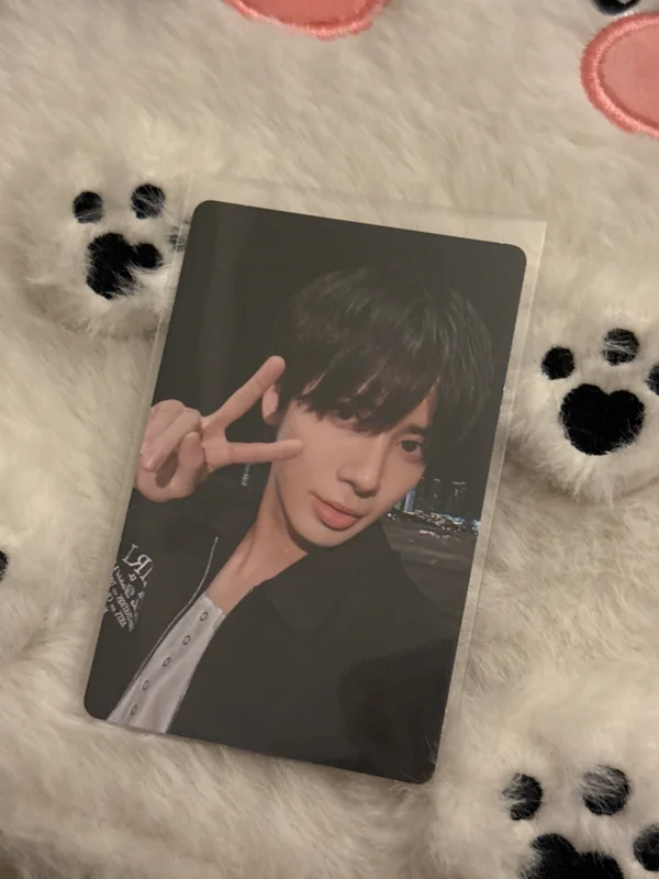 The Star Chapter: SANCTUARY Weverse Albums ver.