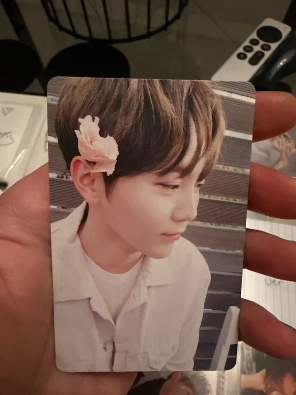 TEEN, AGE WHITE Ver.
