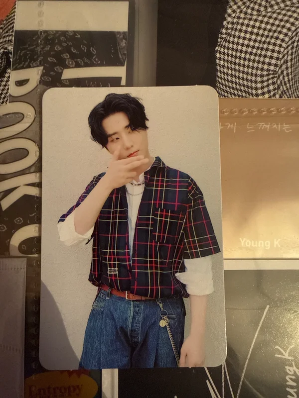 Shoot Me : Youth Part 1 Bullet Ver.